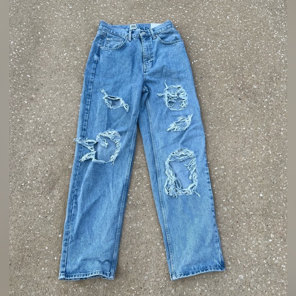 NWT bdg boyfriend jeans - Picture 2 of 4